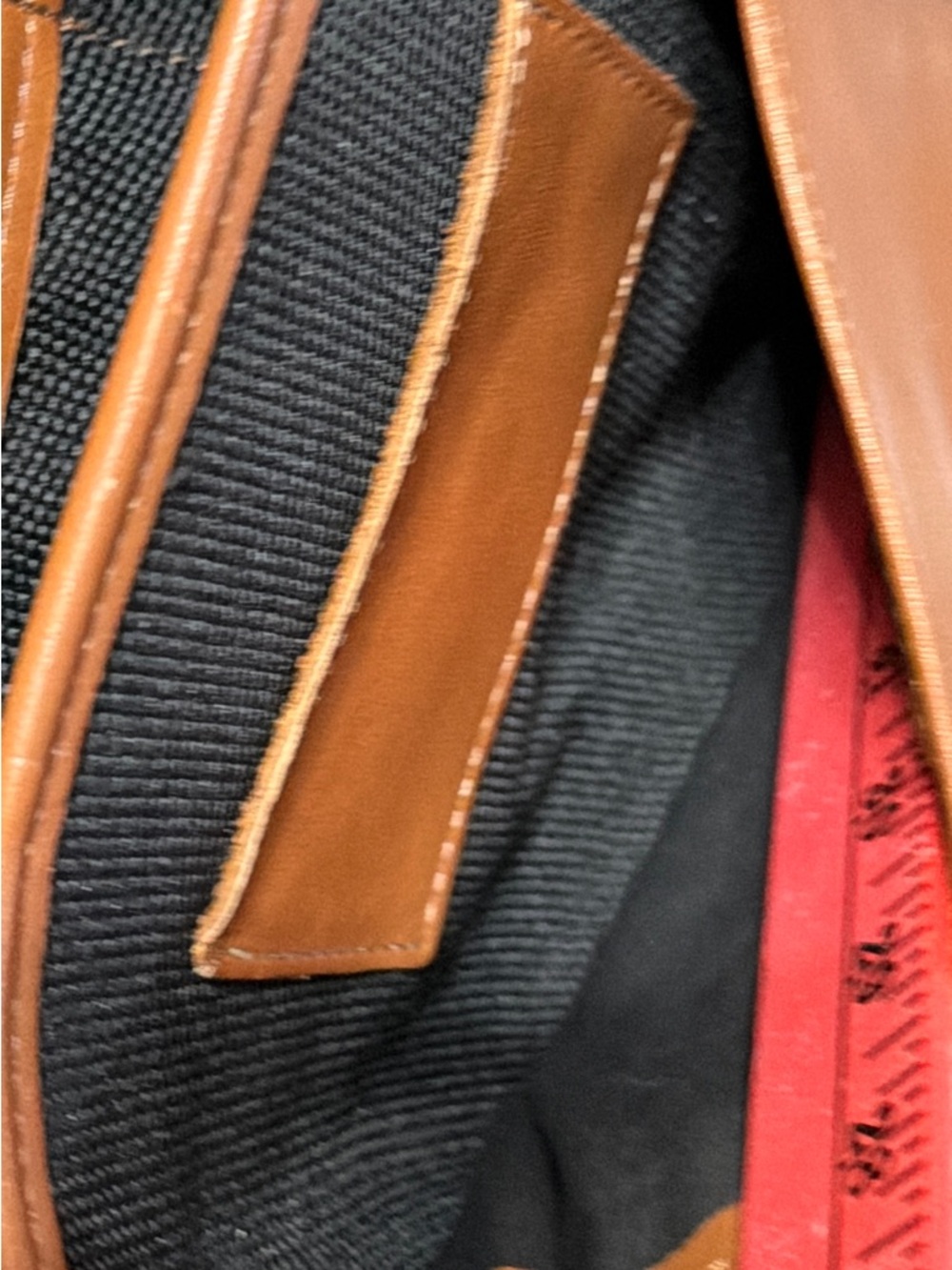 Vtg.. 90’s Coach Leather Briefcase in Tan Cognac Brown (No Shoulder Strap) - Picture 15 of 16